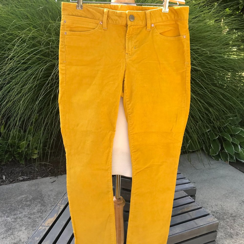 Gap 1969 Mustard Yellow Fine Wale Corduroy Pants - Size 29/8
